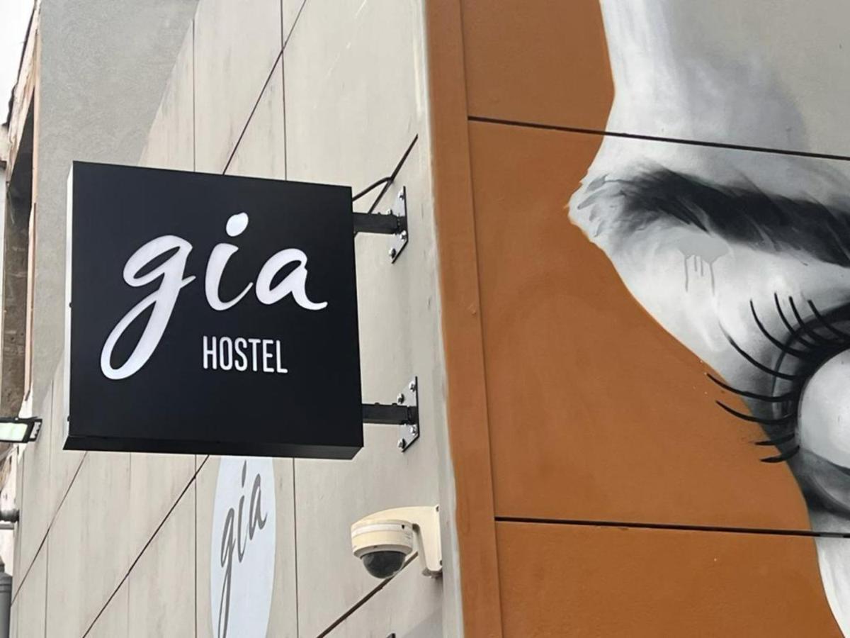 Gia Dormitory Ostello Tel Aviv Esterno foto